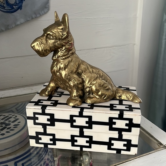 Vintage Other - •♣️⬇️SHOP CLOSING⬇️♣️FINAL PRICE♣️VINTAGE MIDCENTURY CAST BRASS DOG•
